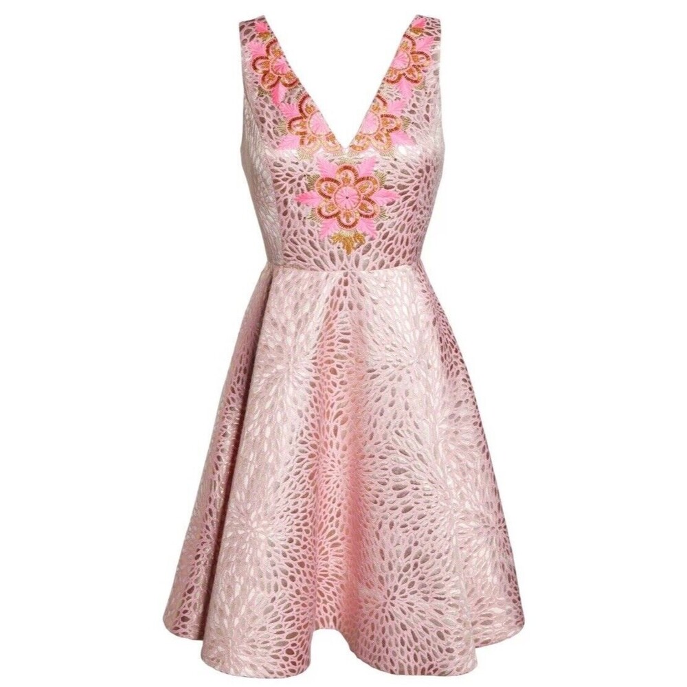 Lilly Pulitzer ELANIE DRESS Womens 4 Pink GOLD BROCADE Tropics Lagoon Beads READ